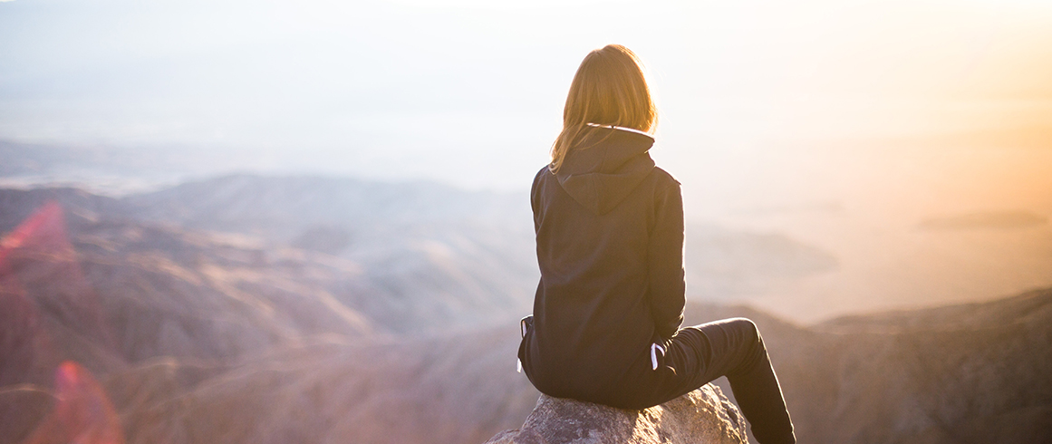 Weit-ueber-allem-Negativem_1161x490px WEIT &Uuml;BER ALLEM NEGATIVEN ERHABEN